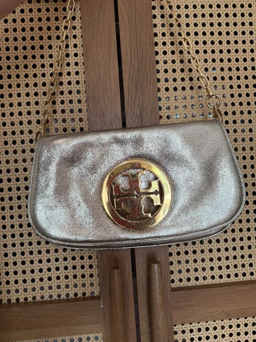 Tory Burch Reva Gold Chain Shoulder Bag - Metallic Gold